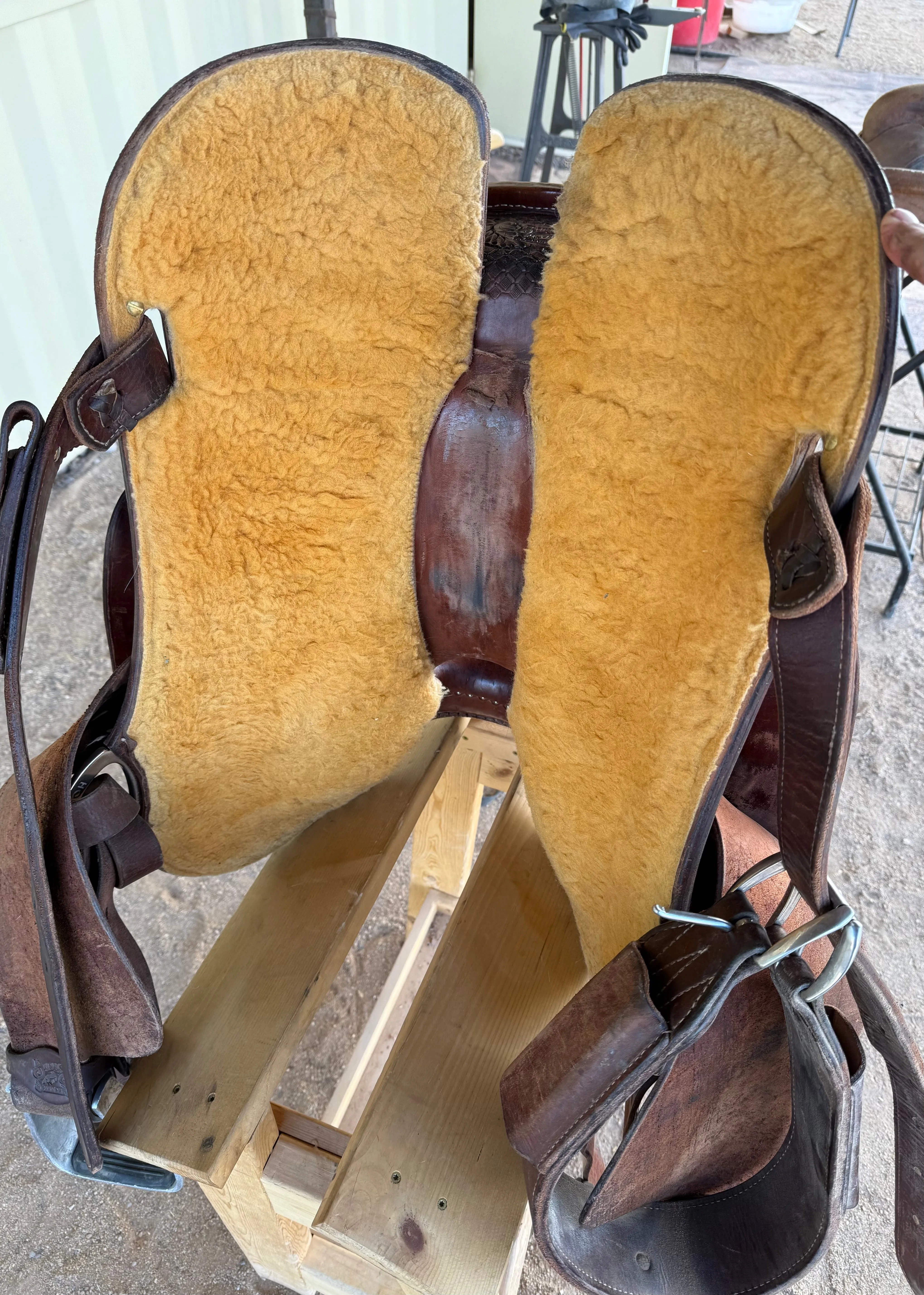 14.5” Burns Saddlery Barrel Racer