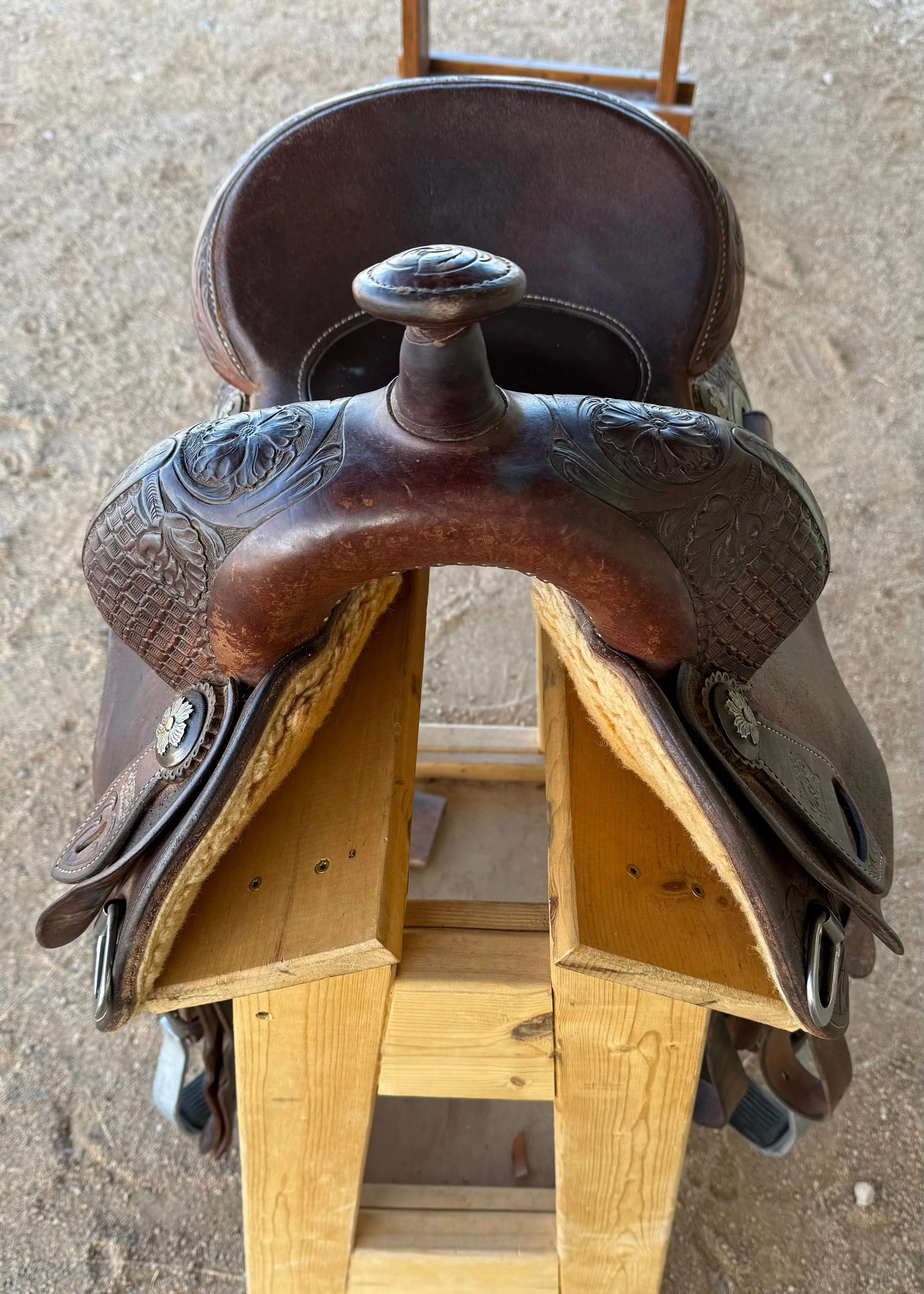 14.5” Burns Saddlery Barrel Racer