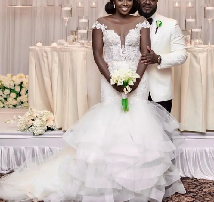 african mermaid wedding dresses 2020 cap sleeve lace applique tiered modest wedding gown 2021