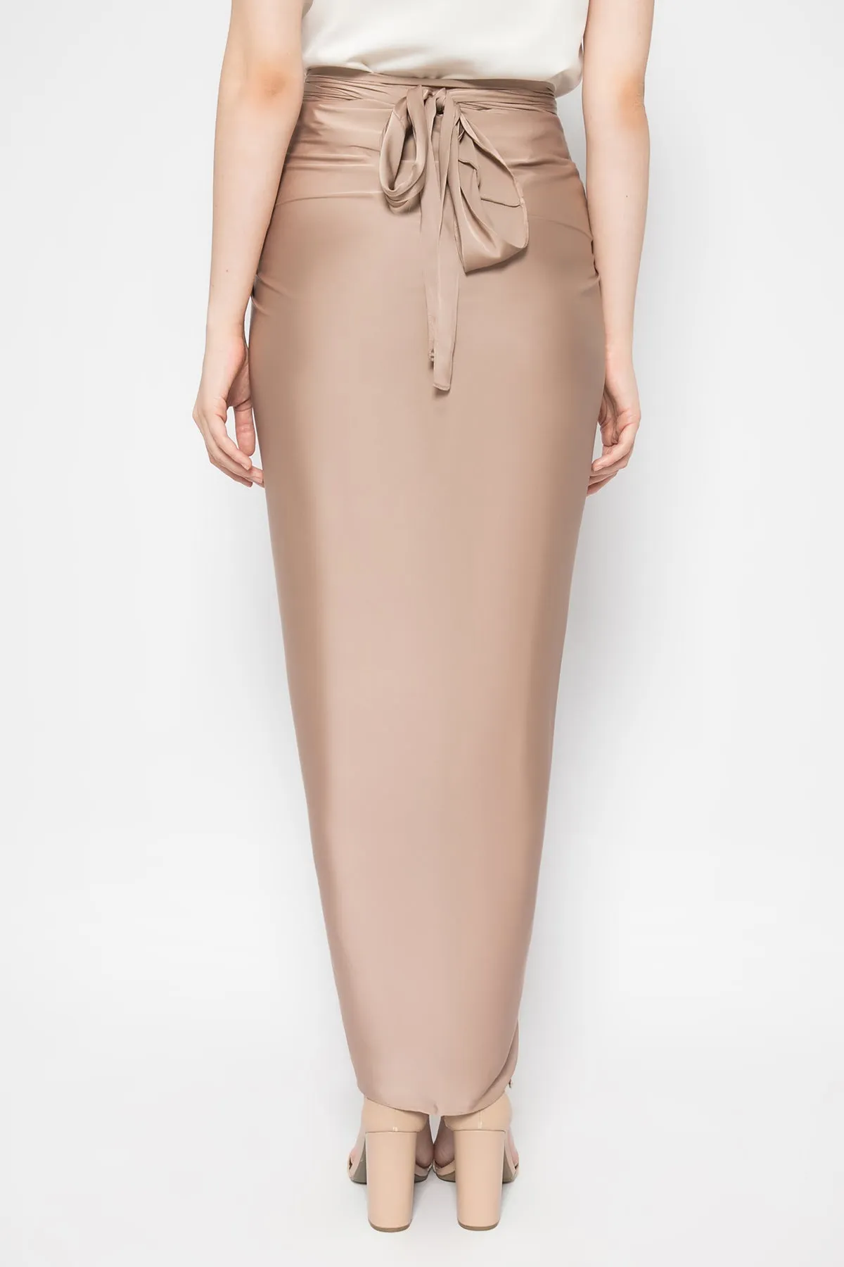 Aisyah Lilit Skirt in Dark Nude