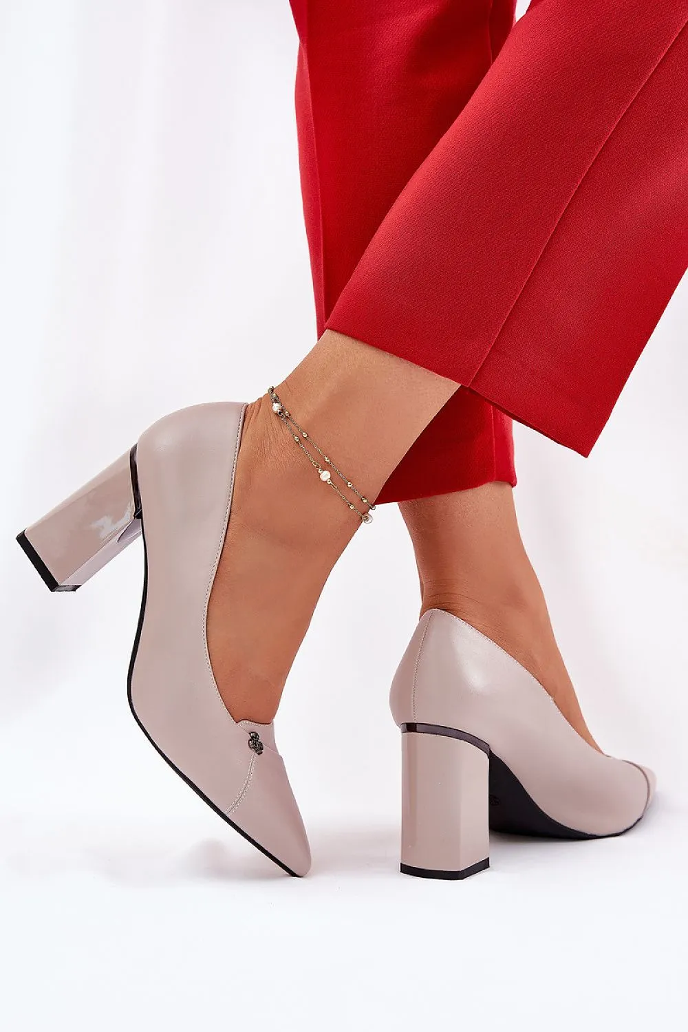 Block heel pumps Step in style