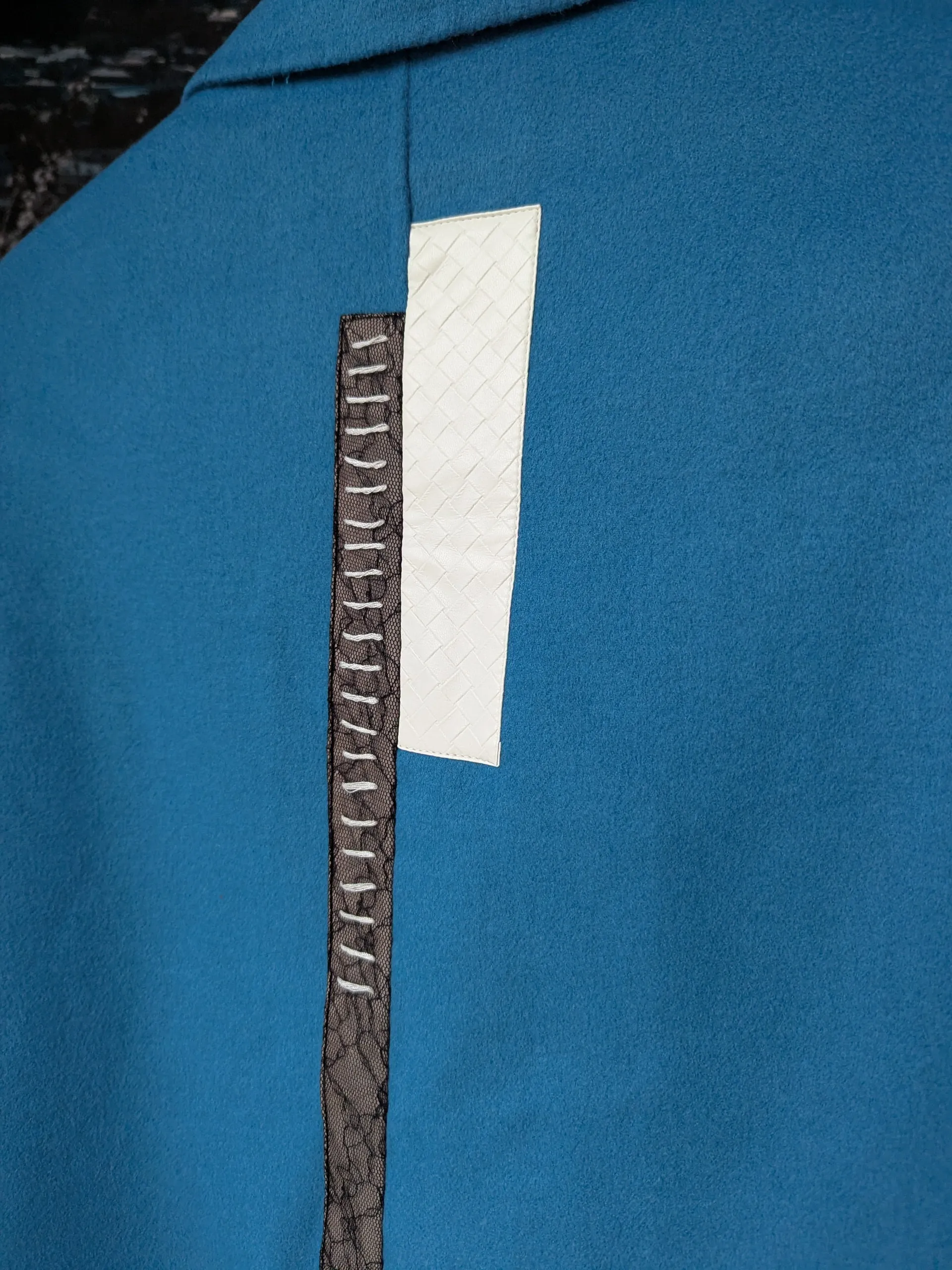 Brand New Wool Coat Size 8-10 FREE SHIPPING High Quality Wool 103