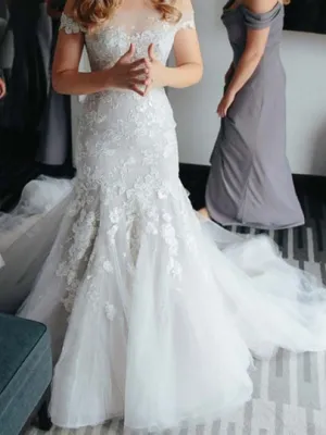 Button Mermaid Wedding Dress
