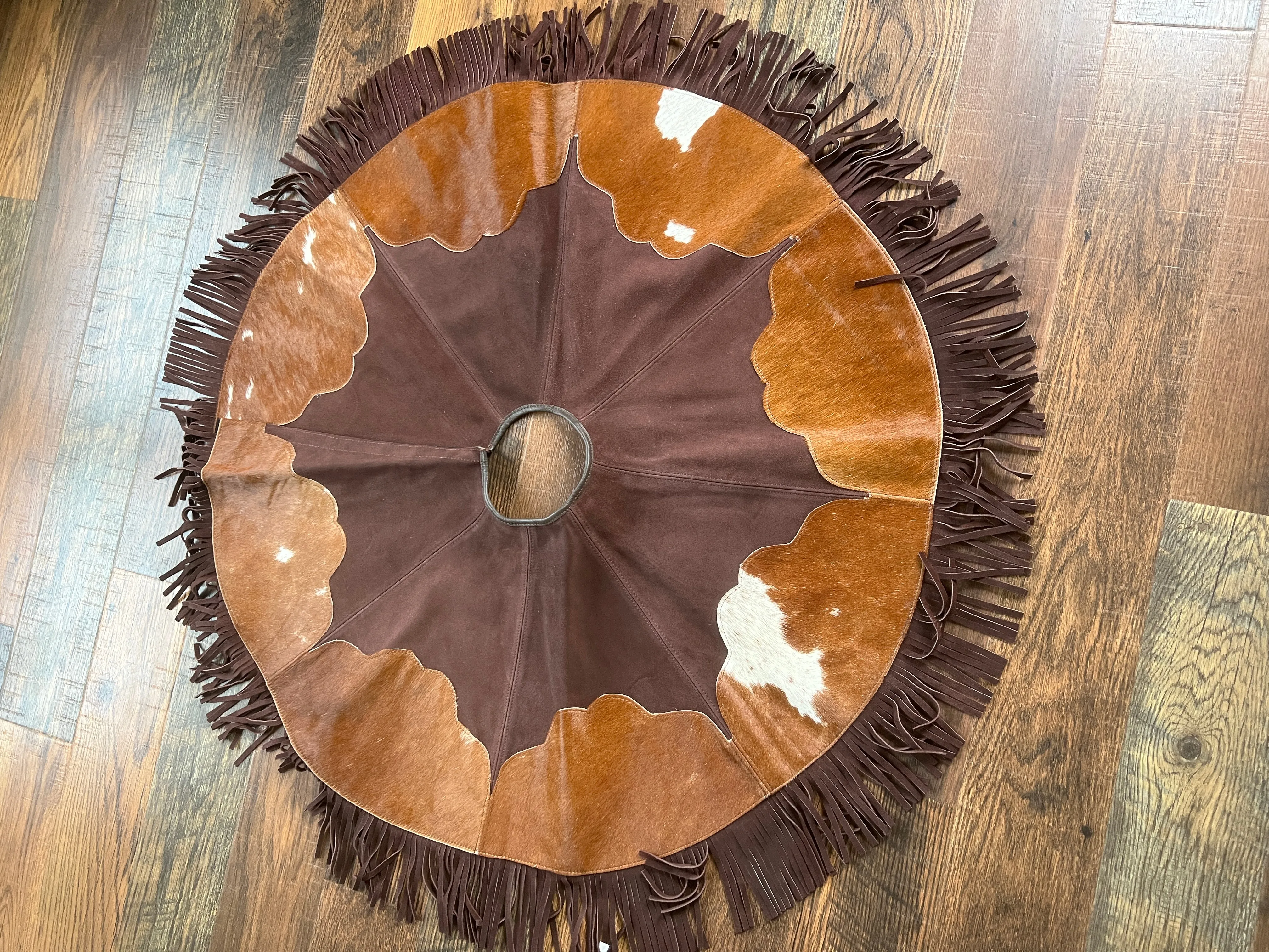 Cowhide Leather Christmas Tree Skirt - Scalloped Snowflake Center