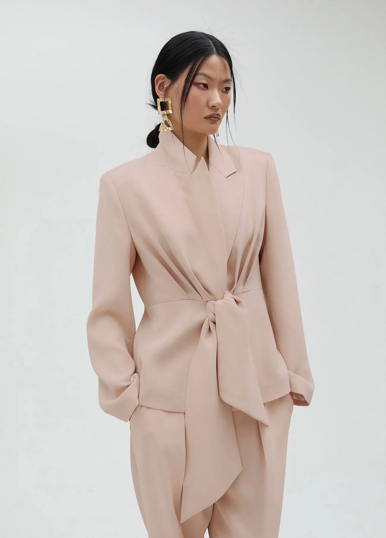Cropped blazer with knot detail