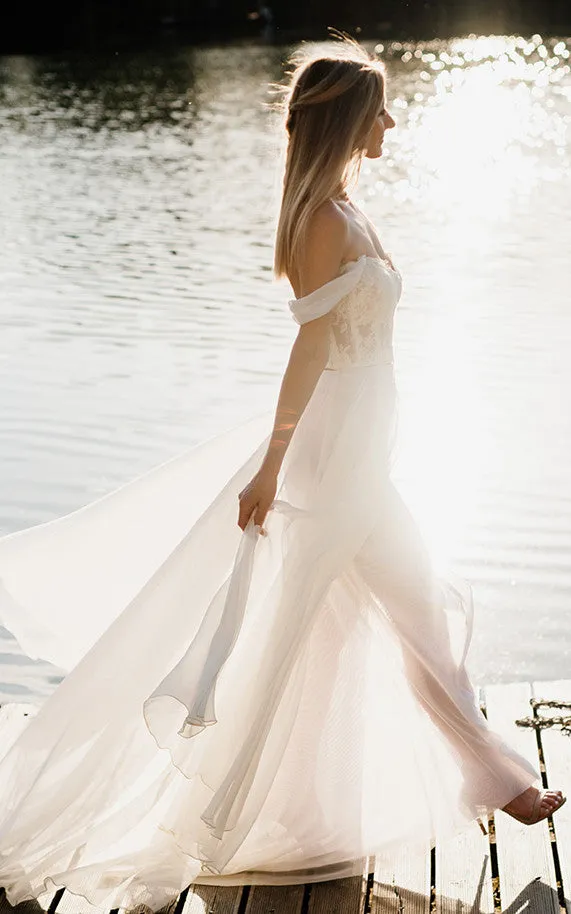 Elegant Sexy Two Piece Off-the-Shoulder Corset Maxi Wedding Dress with Appliques