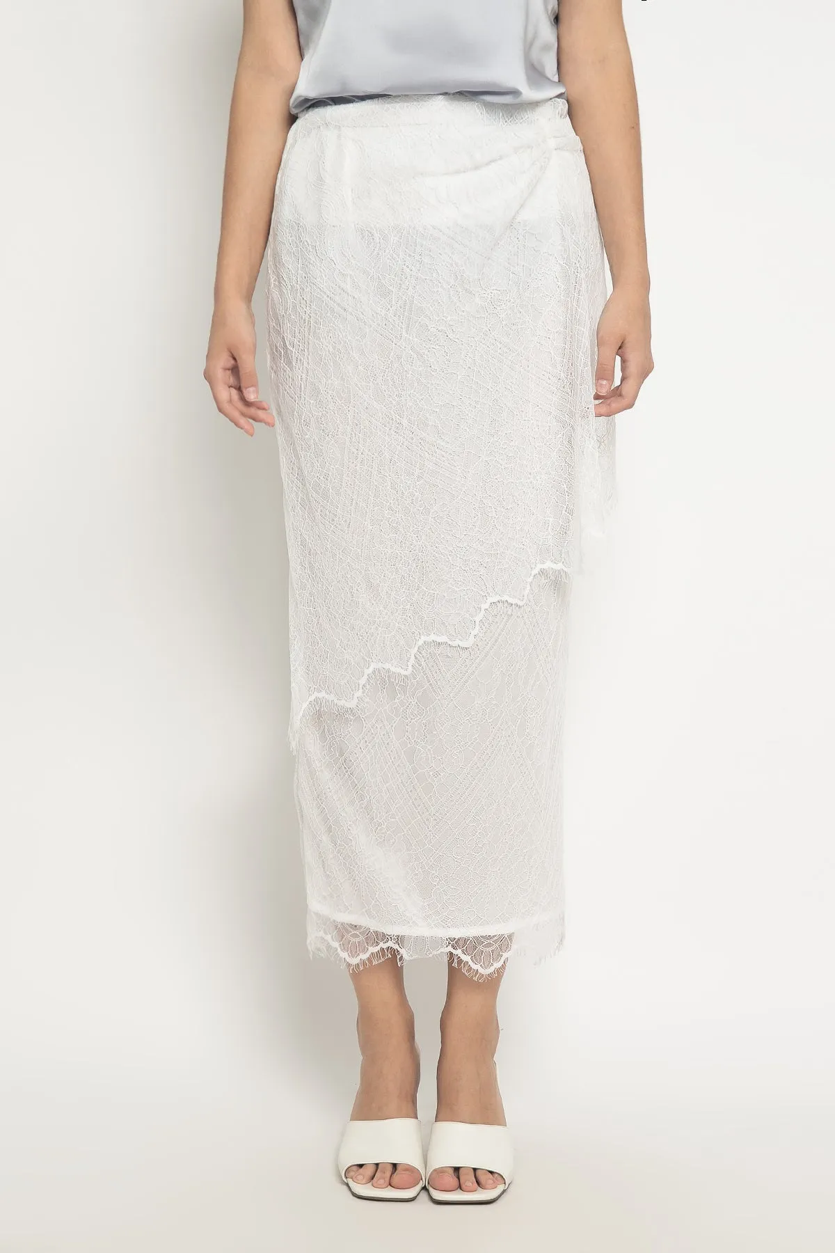 Elsie Skirt in White