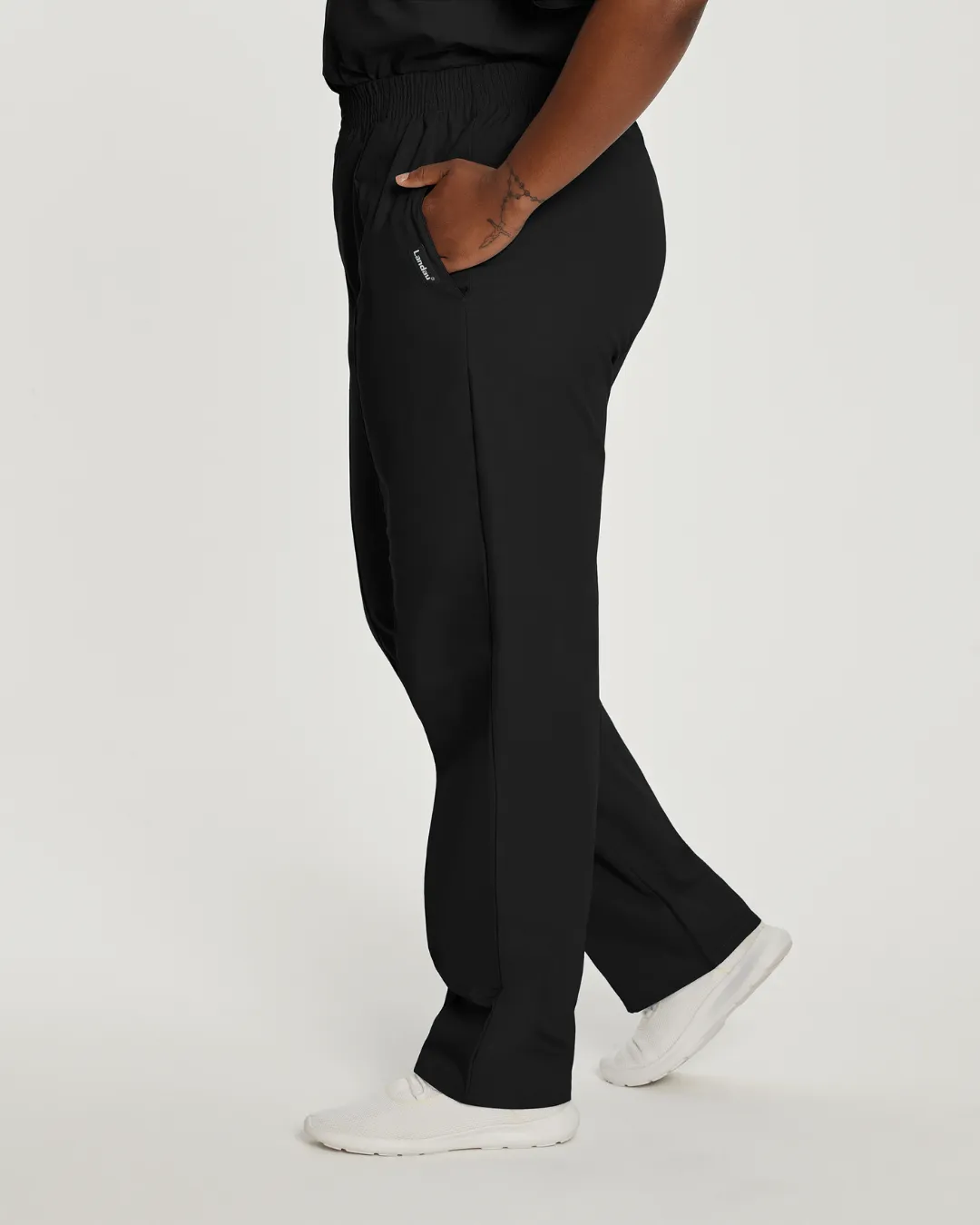 Essentials Women's Tapered-Leg Scrub Pants - 8320