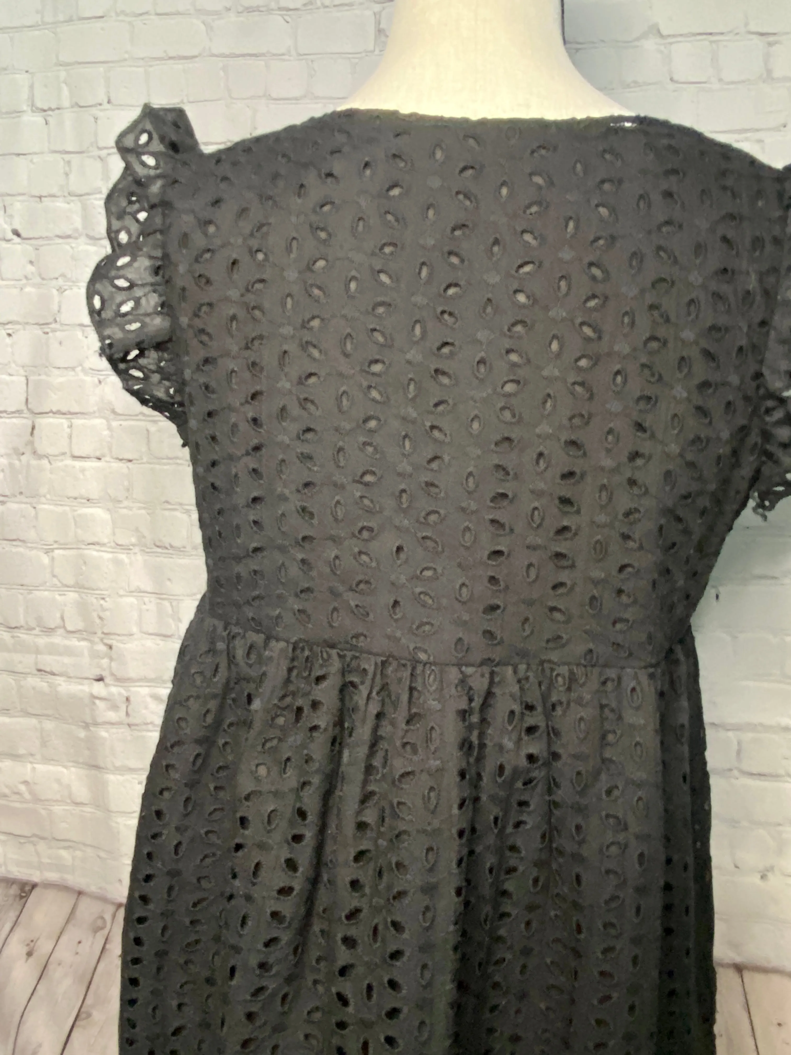 Eyelet To Be Subtle Black Dress