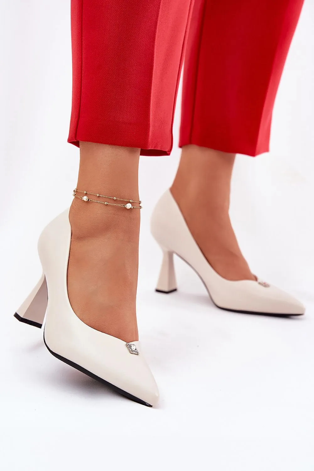 Heel pumps Step in style