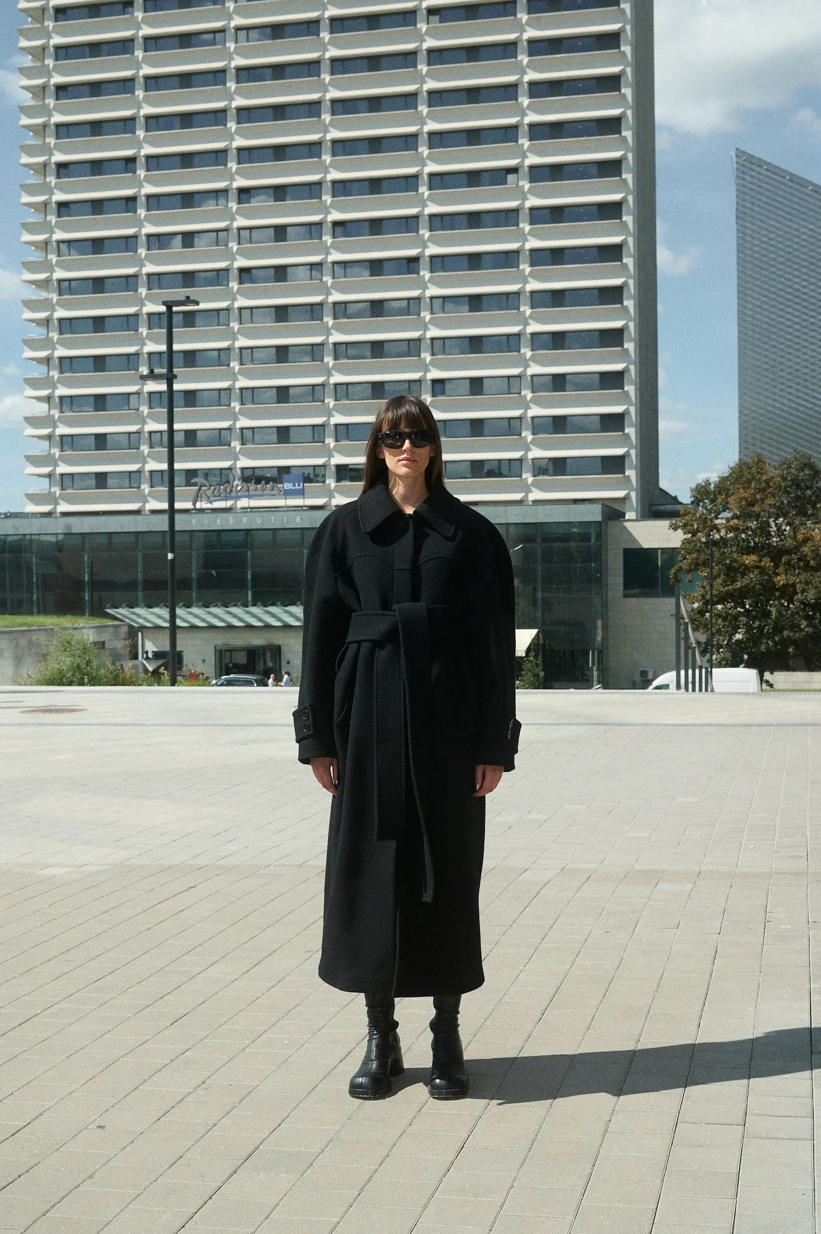 HENRI LONG WOOL COAT WITH RAGLAN SLEEVES