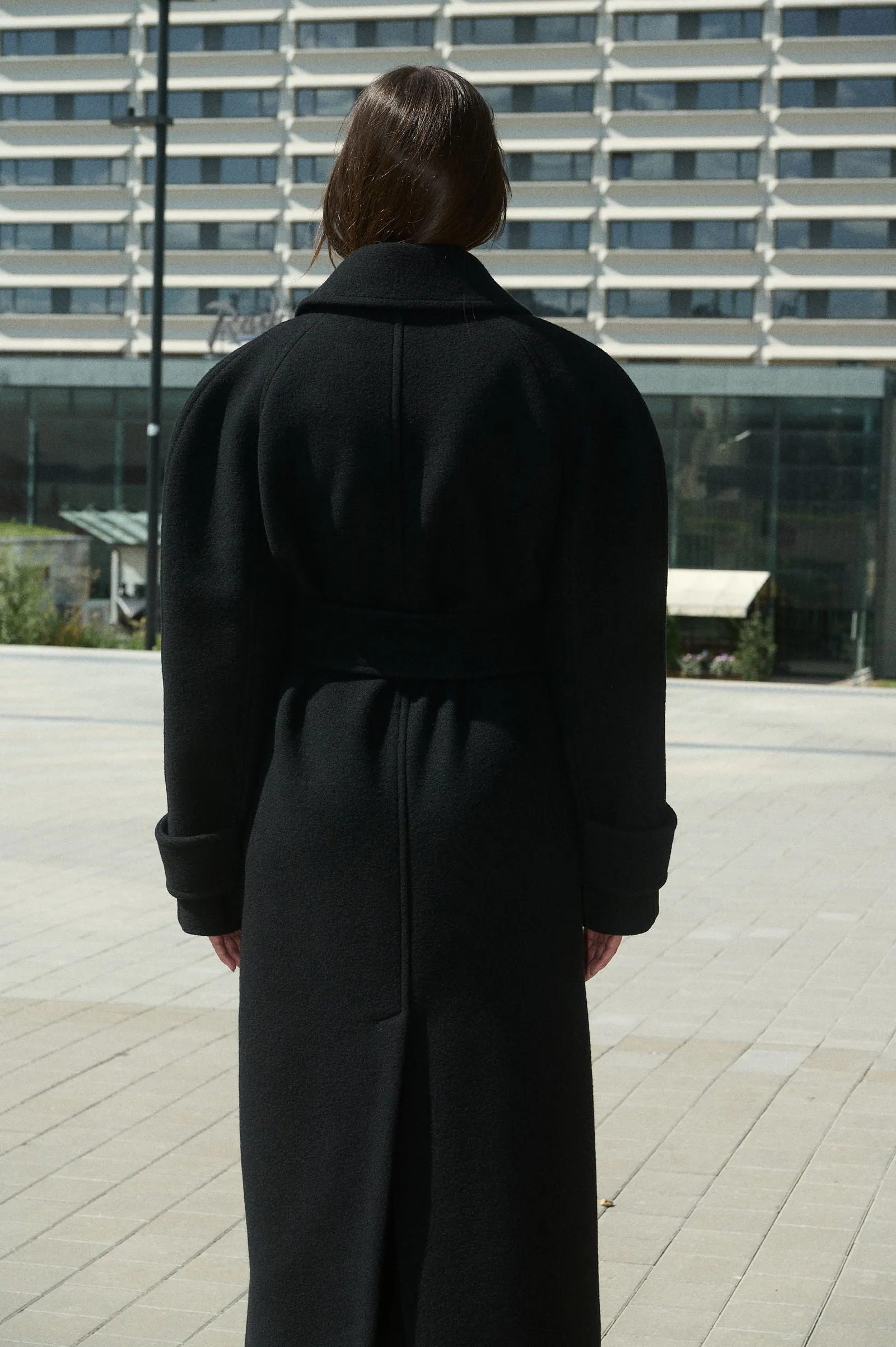 HENRI LONG WOOL COAT WITH RAGLAN SLEEVES