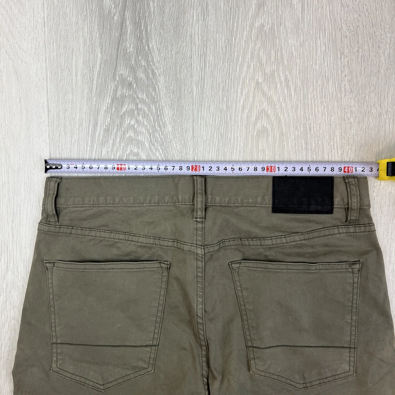 Jeanswest Mens Green Chinos Pants Slim Tapered Size 33