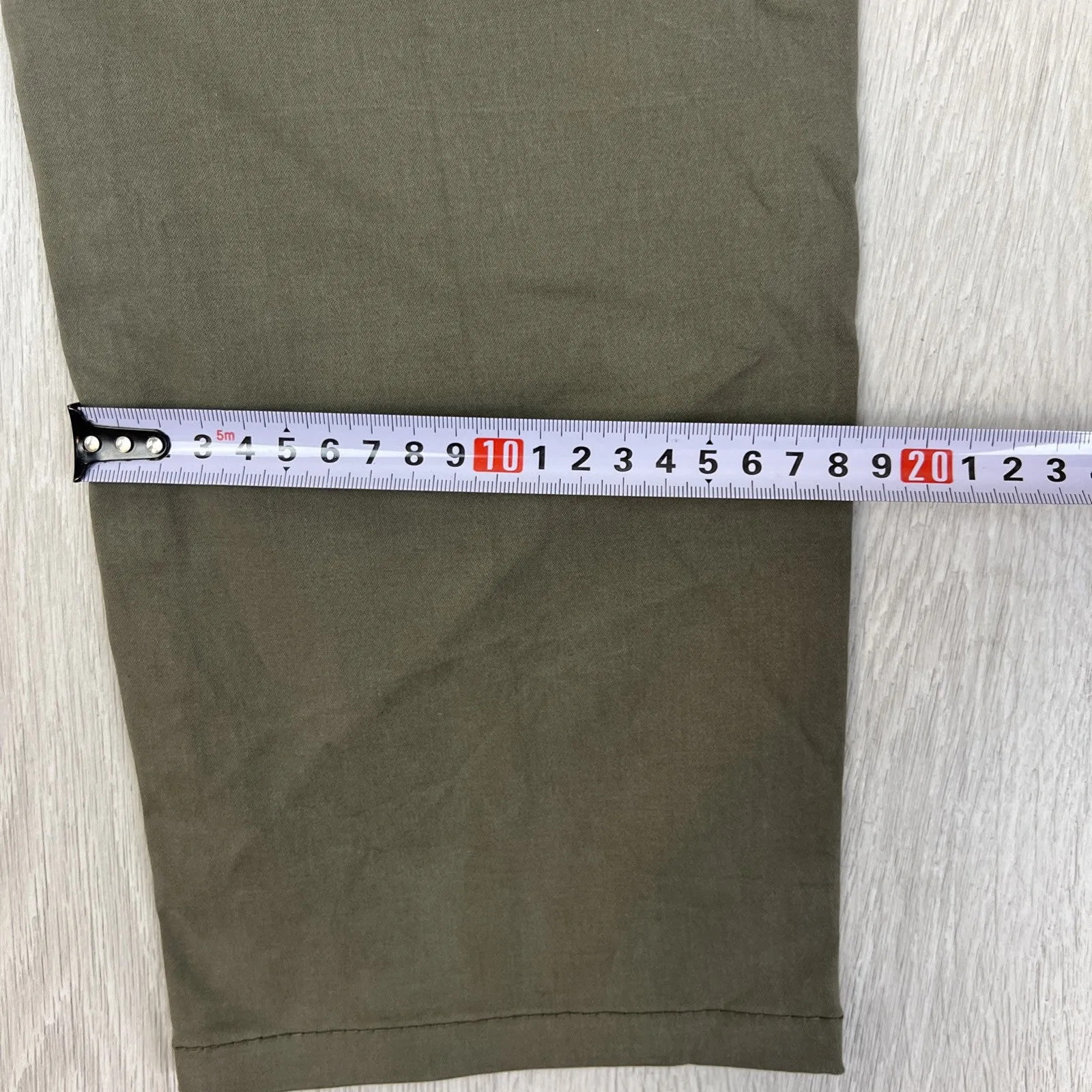 Jeanswest Mens Green Chinos Pants Slim Tapered Size 33