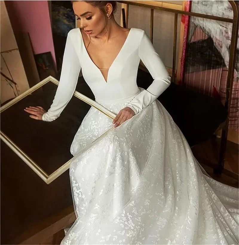 Lace Wedding Dress Long Sleeve V-neck Boho Bridal Gowns Satin Backless White Vestido de noiva Plus size custom
