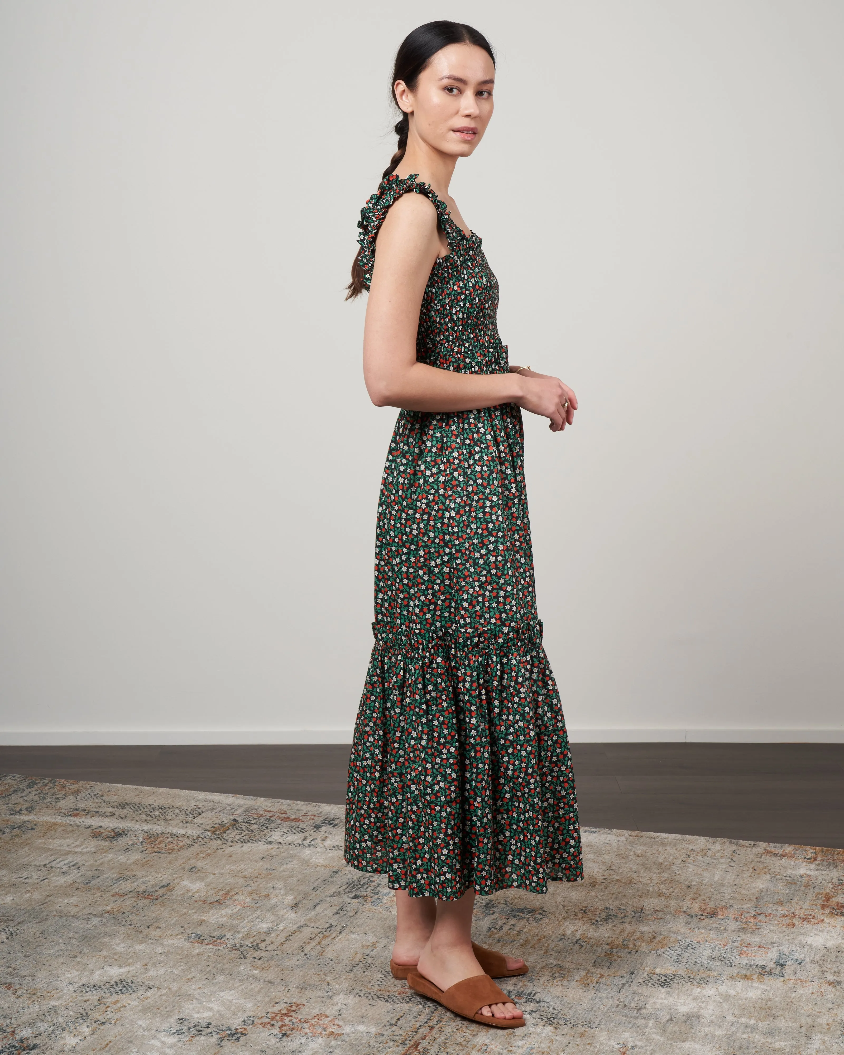 lilly print smocked slip dress - black