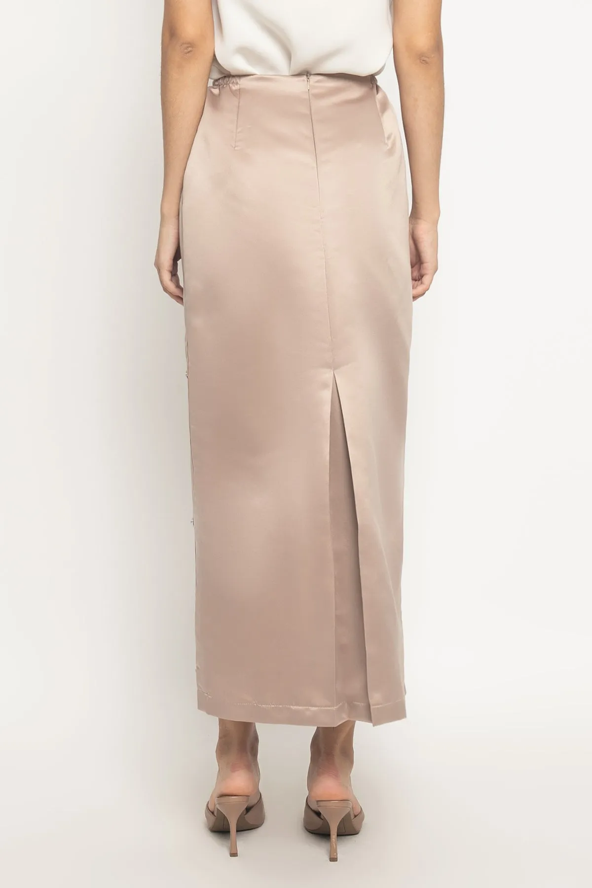 Lumiere Skirt in Latte