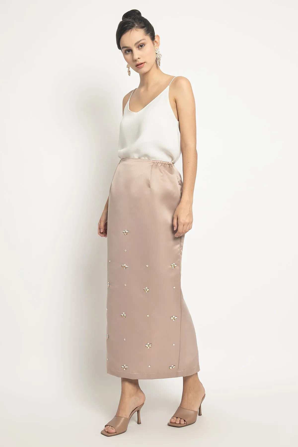 Lumiere Skirt in Latte