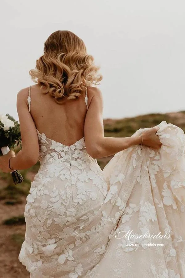 Mermaid V-neck Open Back Lace Appliques Beach Wedding Dresses, MW871