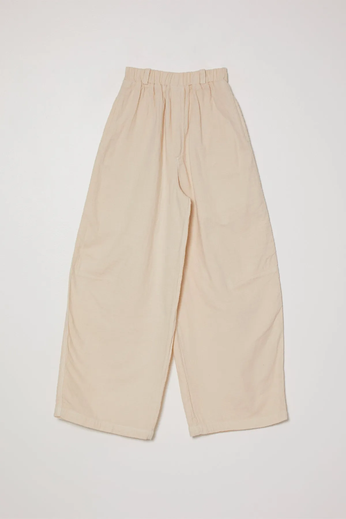 Mikia Pant