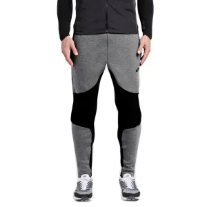 NIKE TECH FLEECE