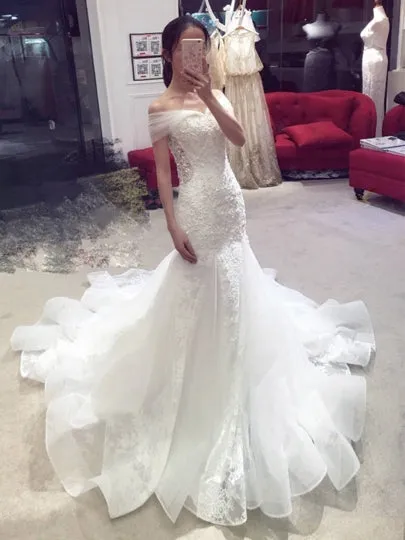 Off the Shoulder Appliques Mermaid Wedding Dress