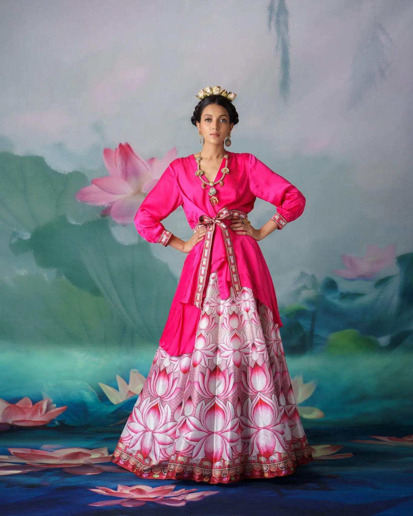 Pichwai : Gomti Leela - Fuchsia/Beige