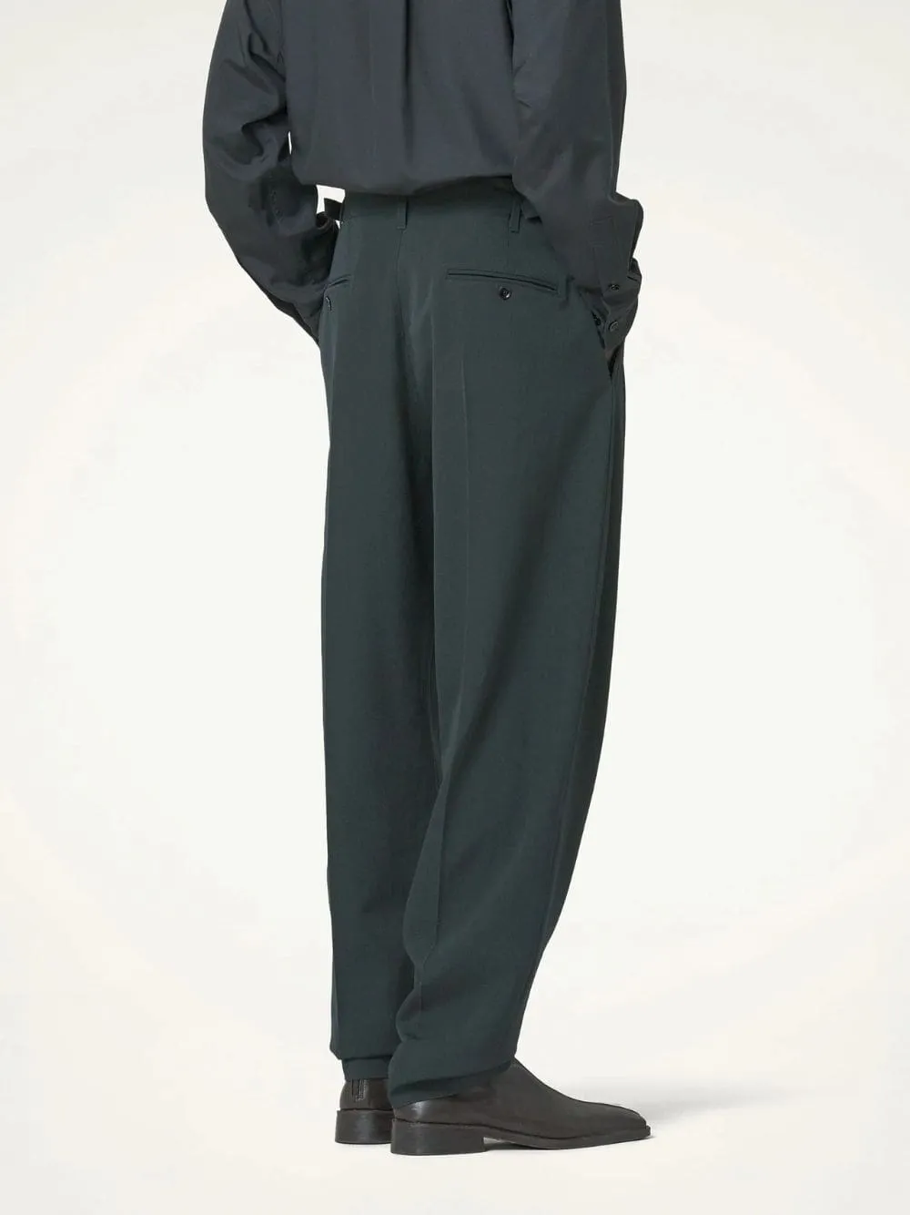 Pleated Tapered Wool Pants