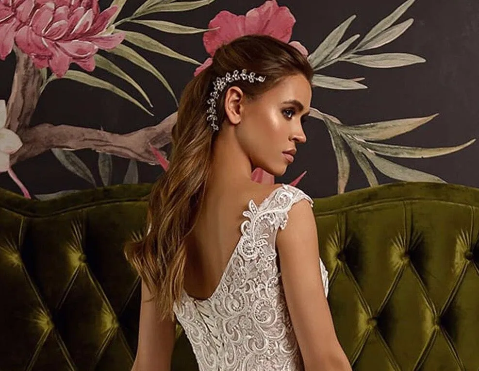 Princess Appliques Lace Wedding Dresses Without Train Robe De Mariee Scalloped Neck Floor Length A-line Bride Gowns