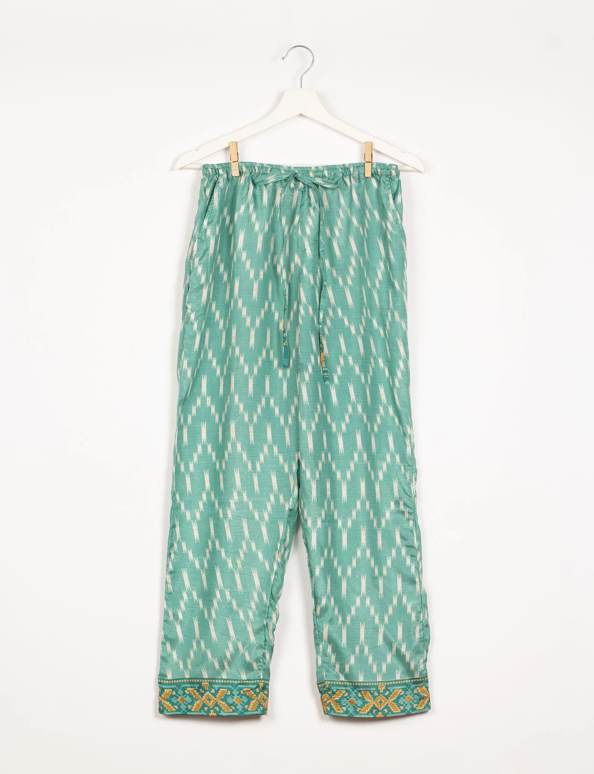 PULL-ON PANTS