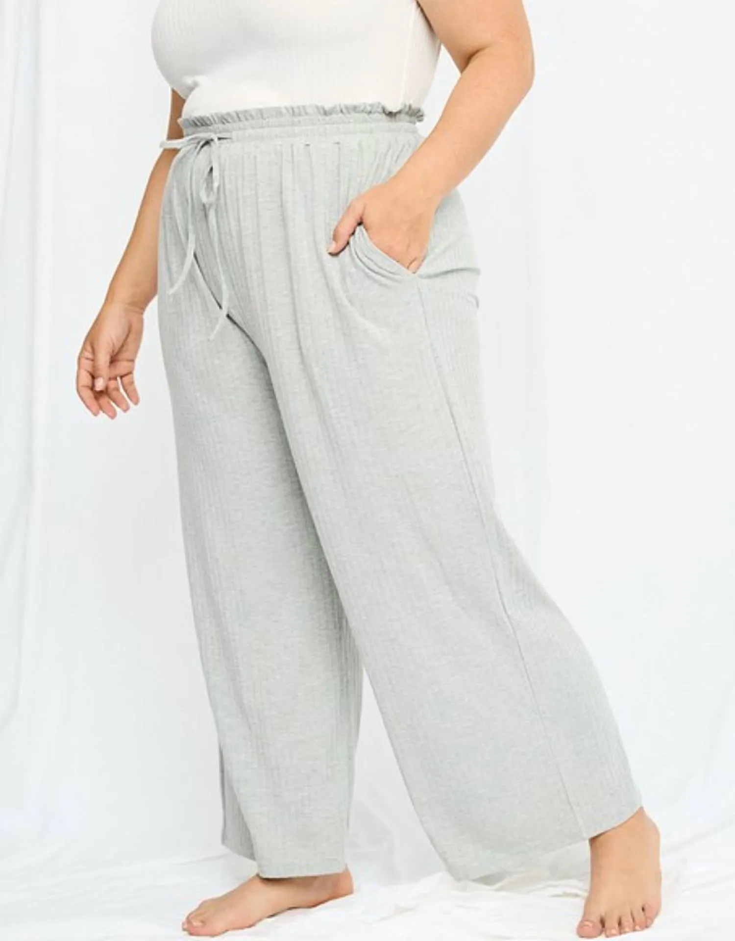 Ribbed Paperbag Wide Leg Pants In Grey