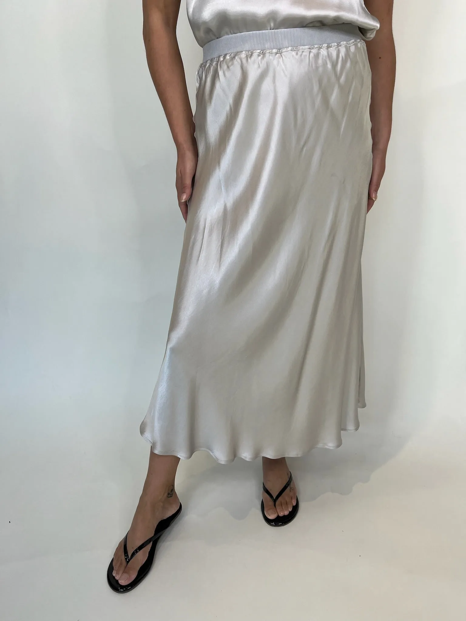 Rose and Crown Satin Skirt Silver Birch