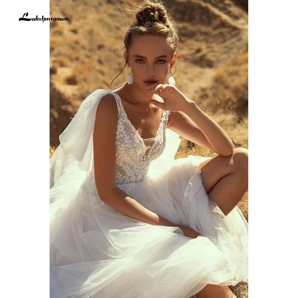 Roycebridal Beach Boho O Neck Lace Sleeveless Wedding Dresses