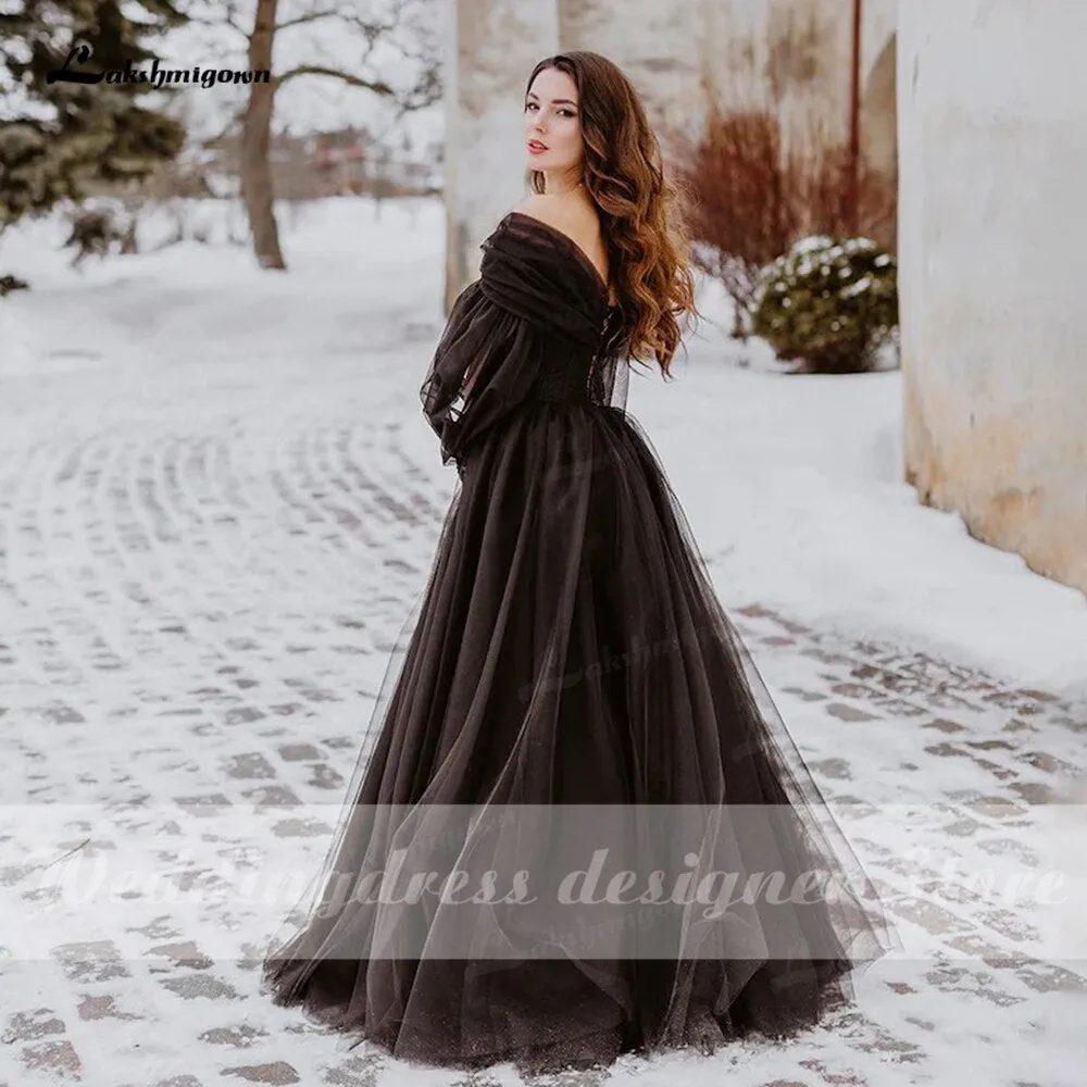 Roycebridal Fantasy Black Wedding Dresses with Long Sleeves Winter Solstice Elopement Gothic Bridal Gown for Halloween Witchy Vestido Novia