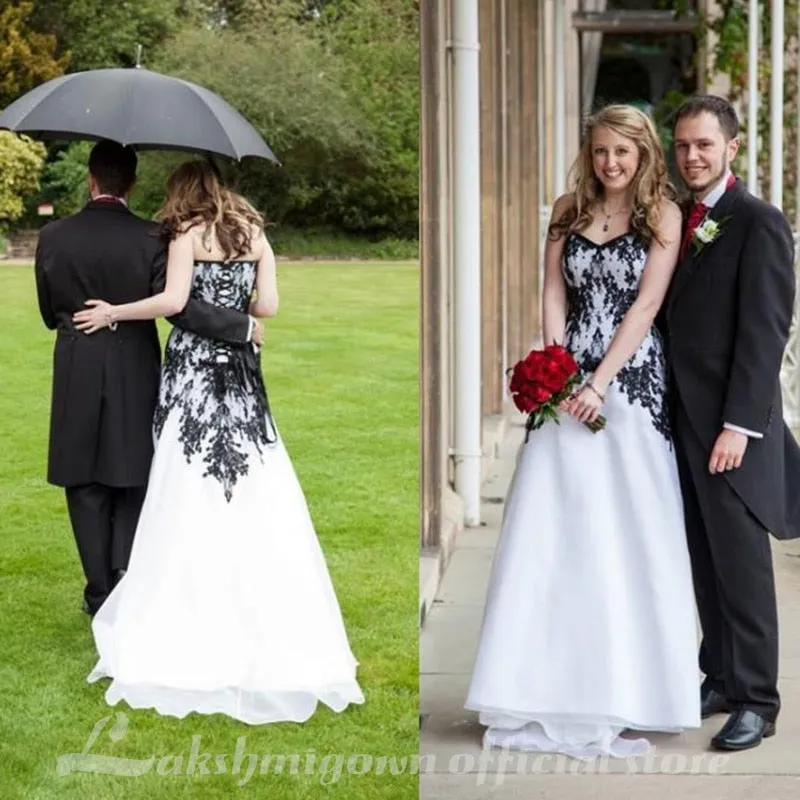 Roycebridal Gothic Wedding Dresses Vintage Cheap Bridal Gowns Black Lace and White Chiffon Garden Brides Dress Sweetheart Lace-up