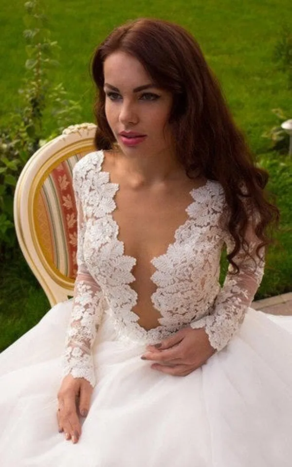 Roycebridal Ivory Tulle Boho Princess A-line V-neck Long Sleeves Wedding Dresses, MW669