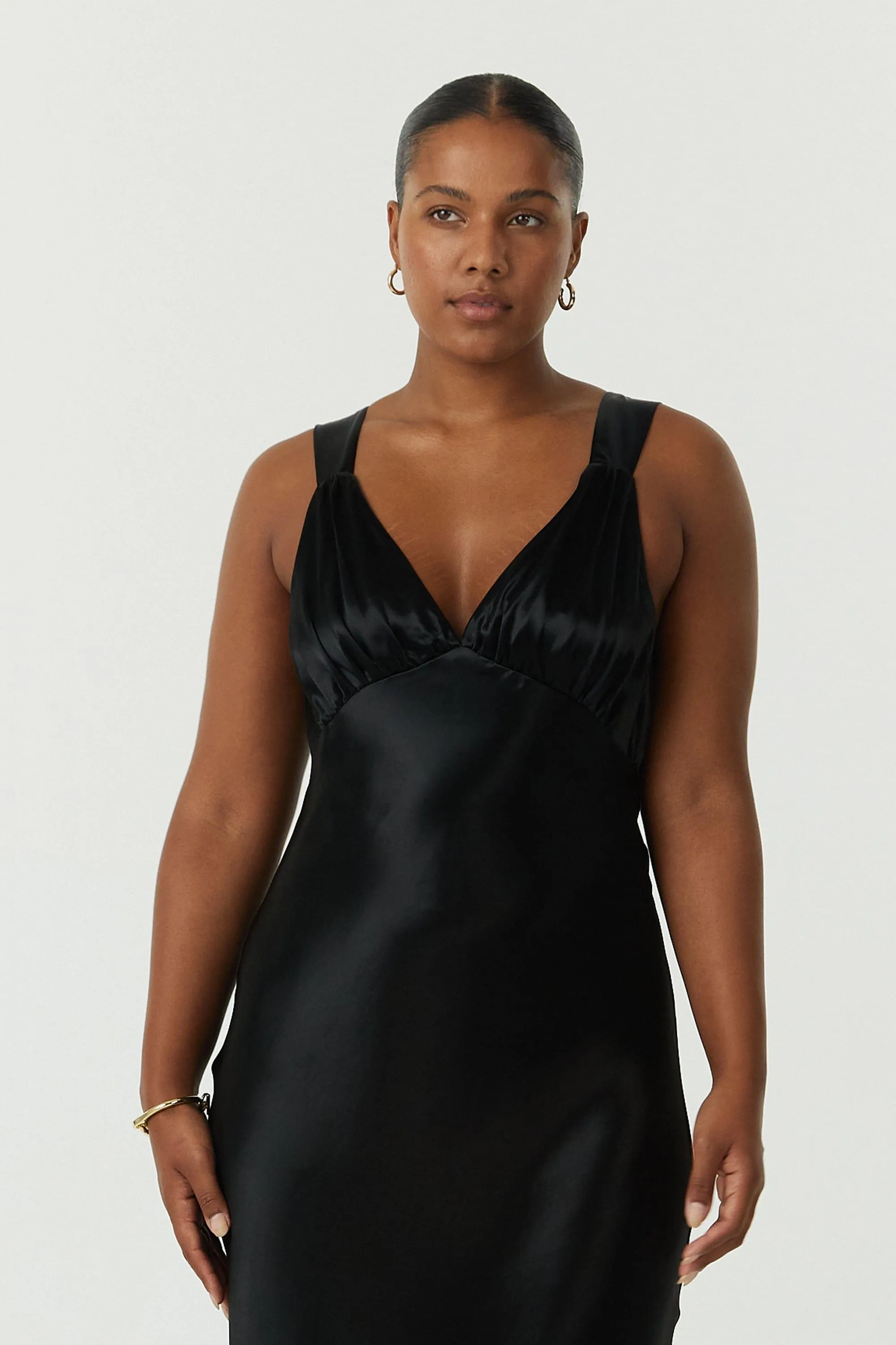 SATIN GATHER BRA BIAS SLIP | BLACK