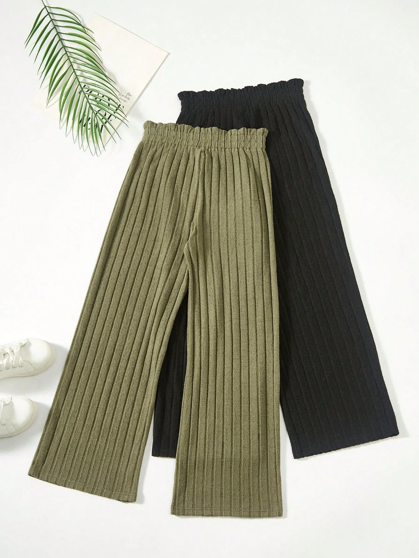 SHEIN Kids HYPEME Tween Girl 2pcs Paperbag Waist Rib-knit Wide Leg Pants