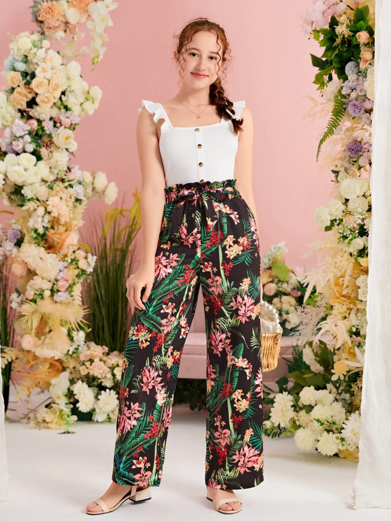 SHEIN Teen Girls Ruffle Trim Top & Tropical Print Paperbag Waist Belted Pants