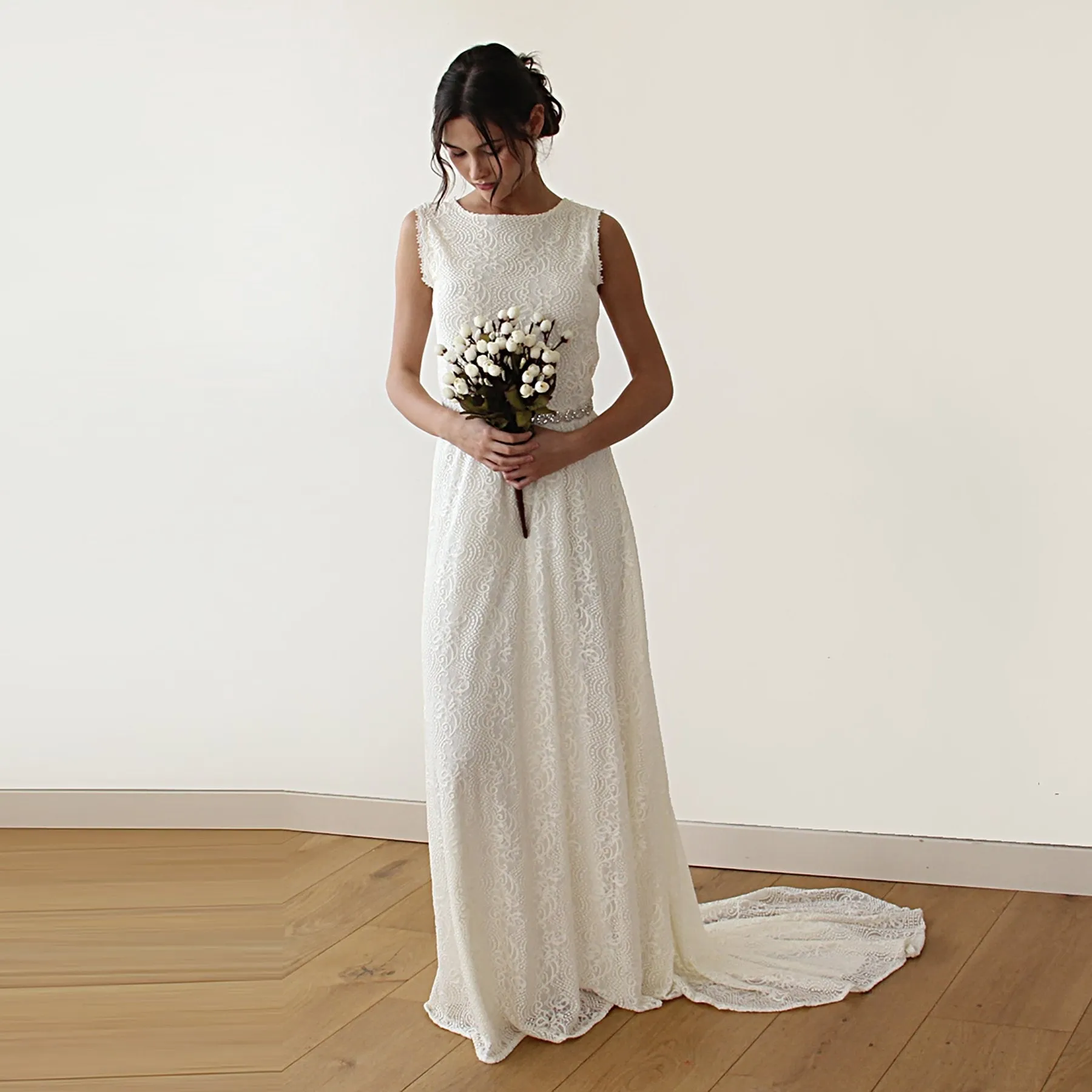 Sleeveless  backless lace dress   with train #1180