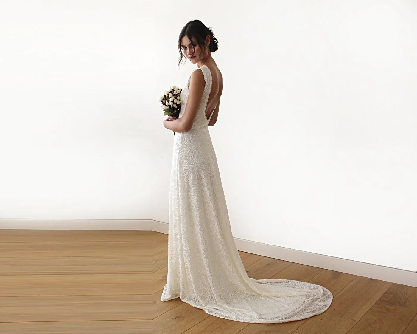 Sleeveless  backless lace dress   with train #1180