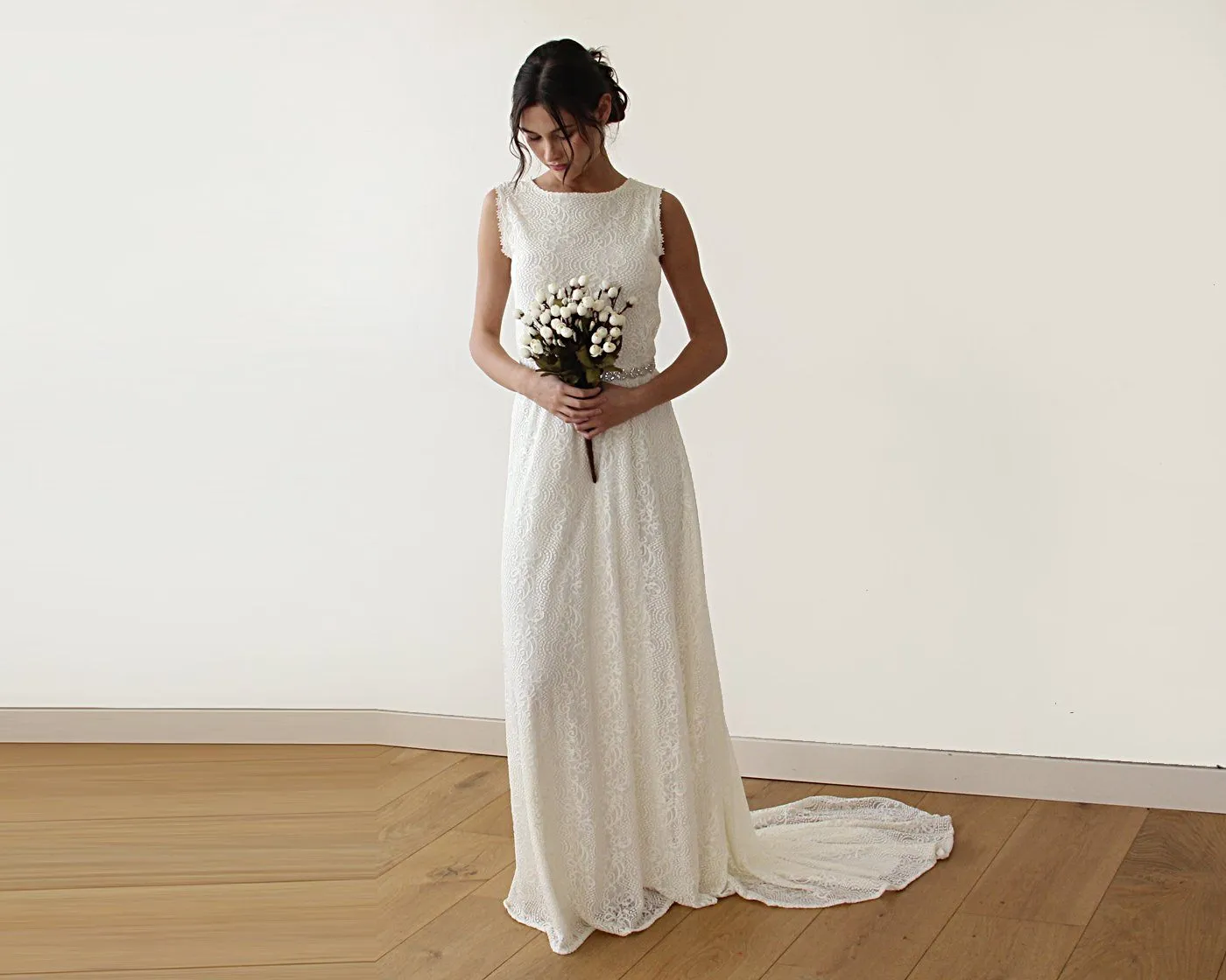 Sleeveless  backless lace dress   with train #1180