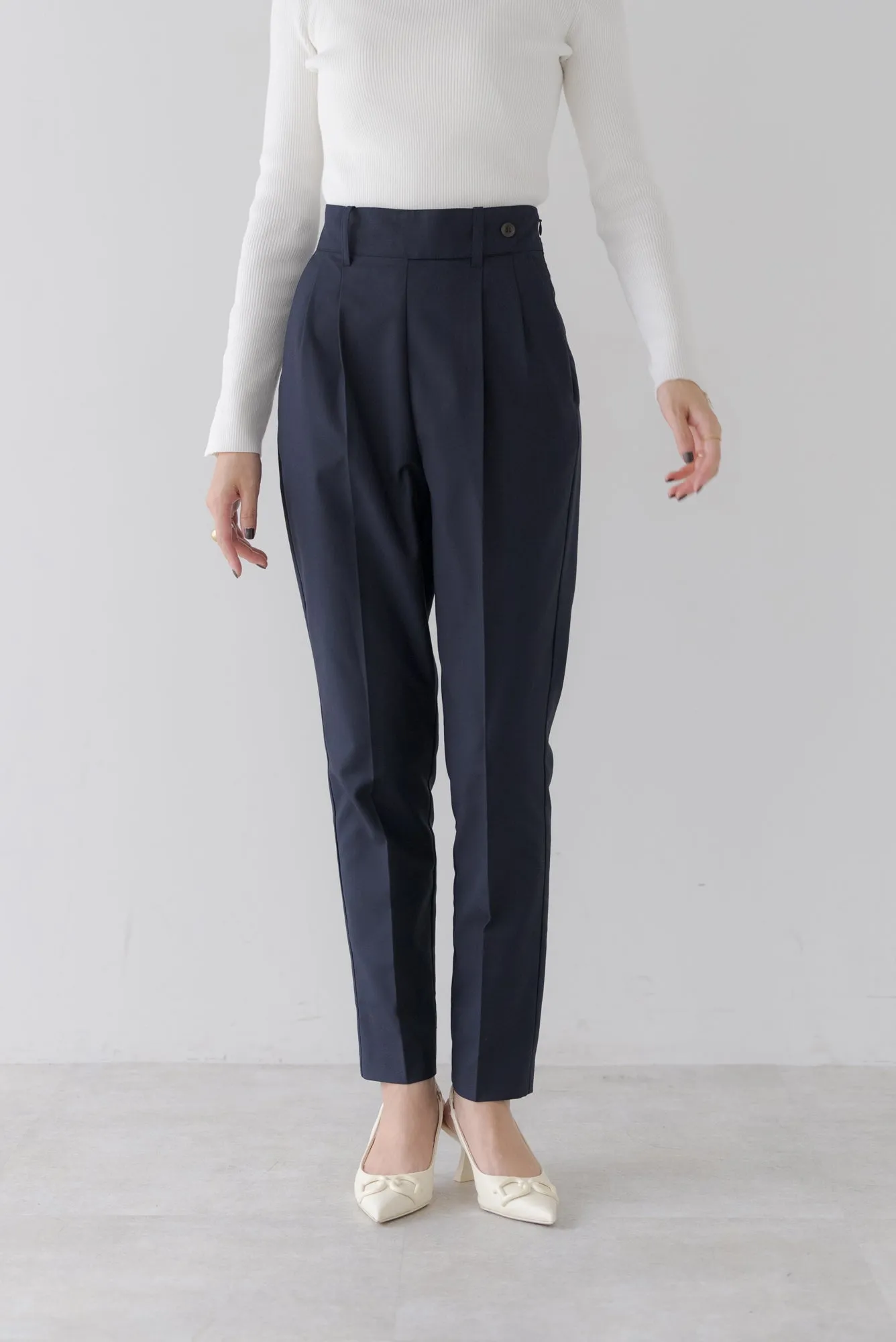 テーパードベルトパンツ｜TAPERED BELT PANTS