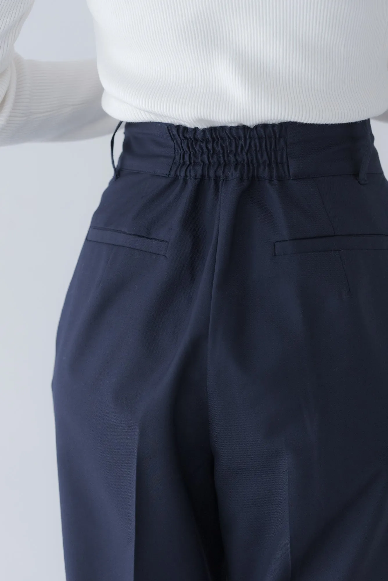 テーパードベルトパンツ｜TAPERED BELT PANTS