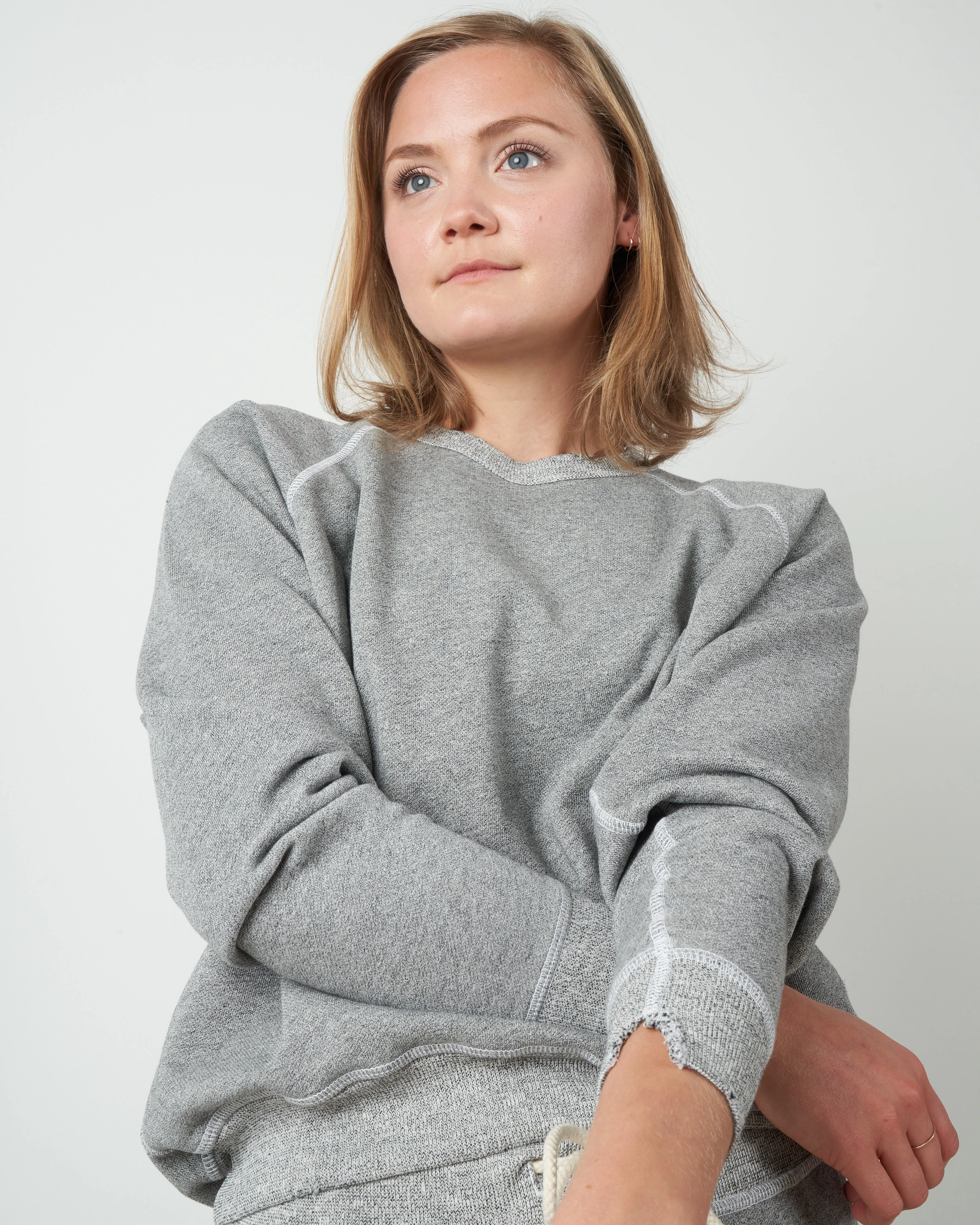 the college sweatshirt - varsity grey
