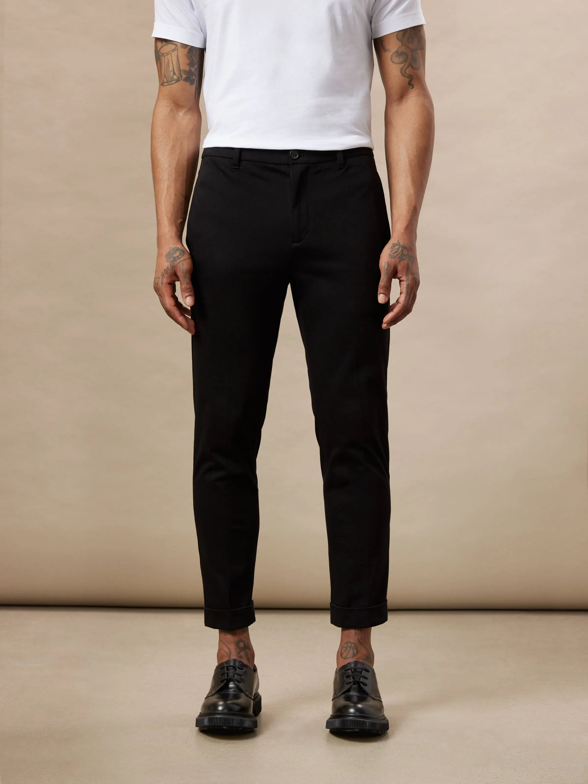 The Tapered Fit Flex Worker's Pant in Black