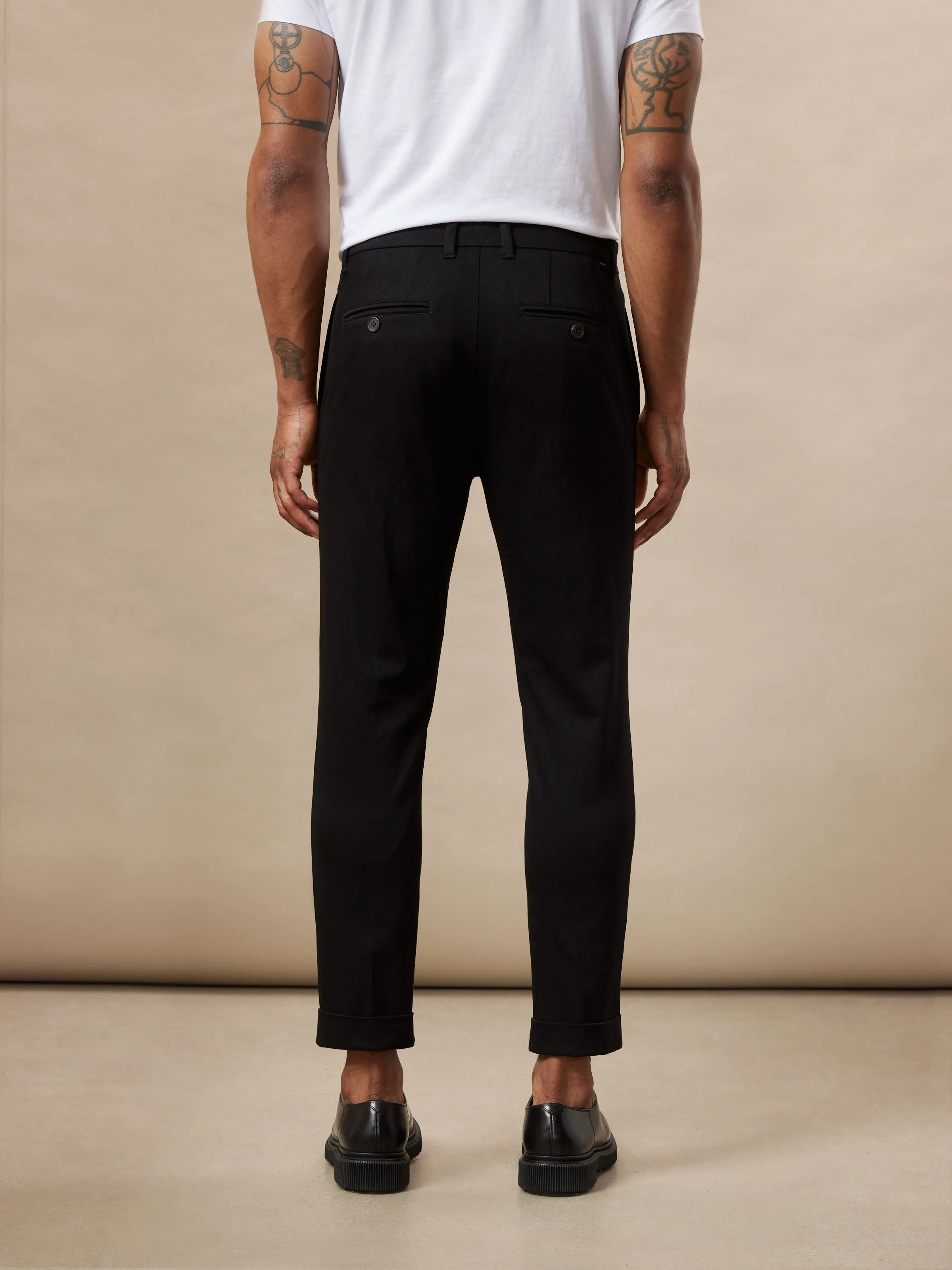 The Tapered Fit Flex Worker's Pant in Black