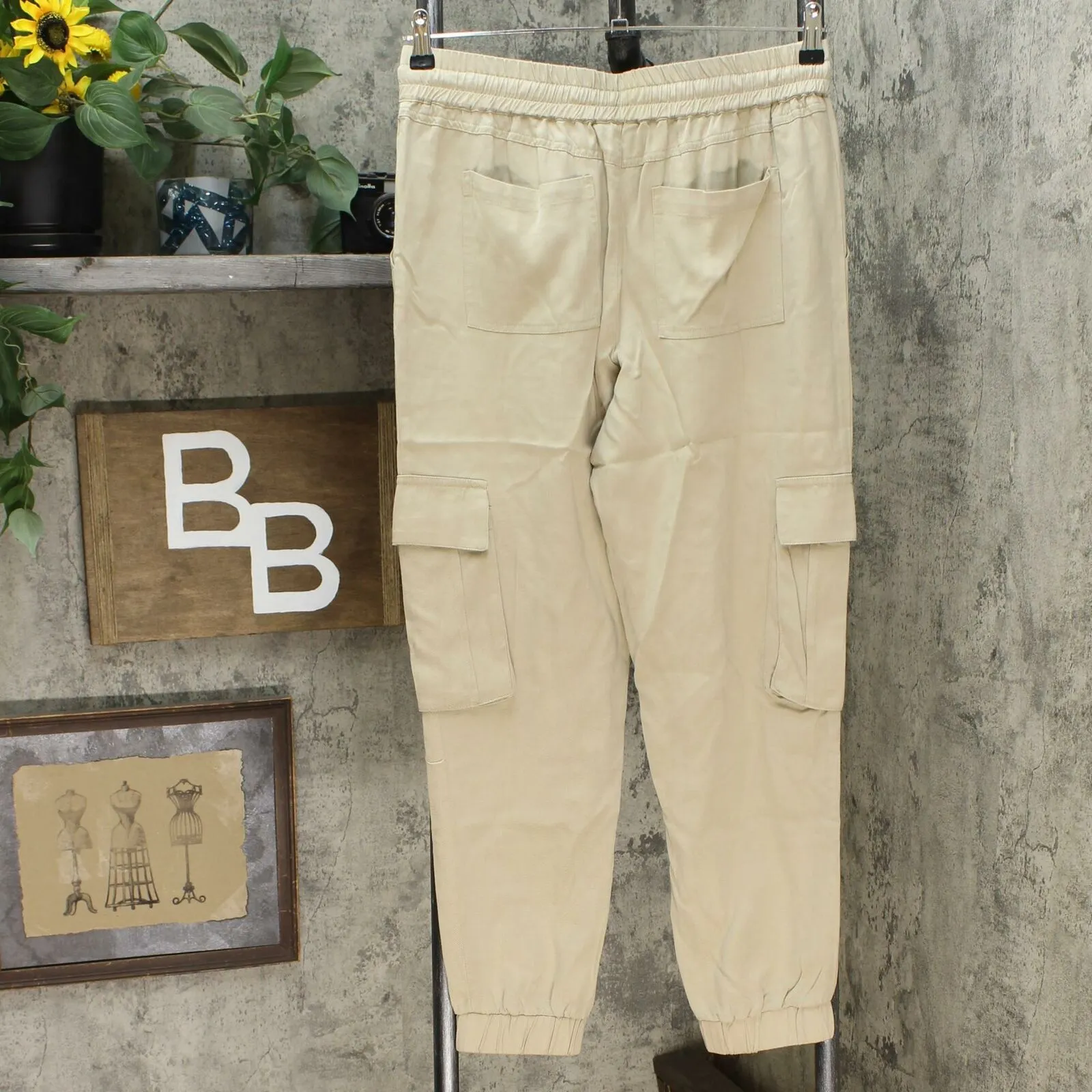Vince Camuto Women's Drawstring Cargo Pants Khaki Small