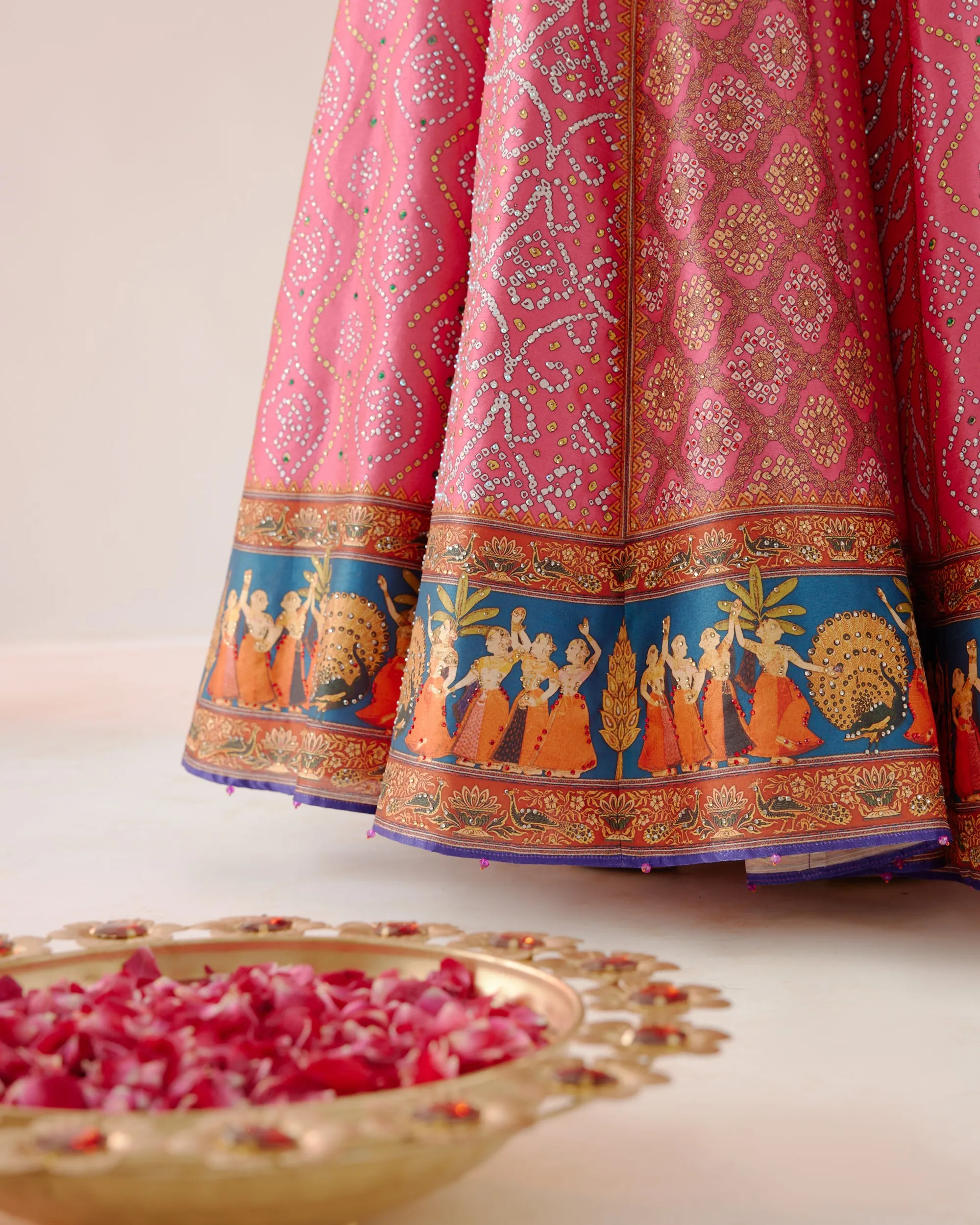 Vrindavan : Neerja Leela - Orange/Fuchsia