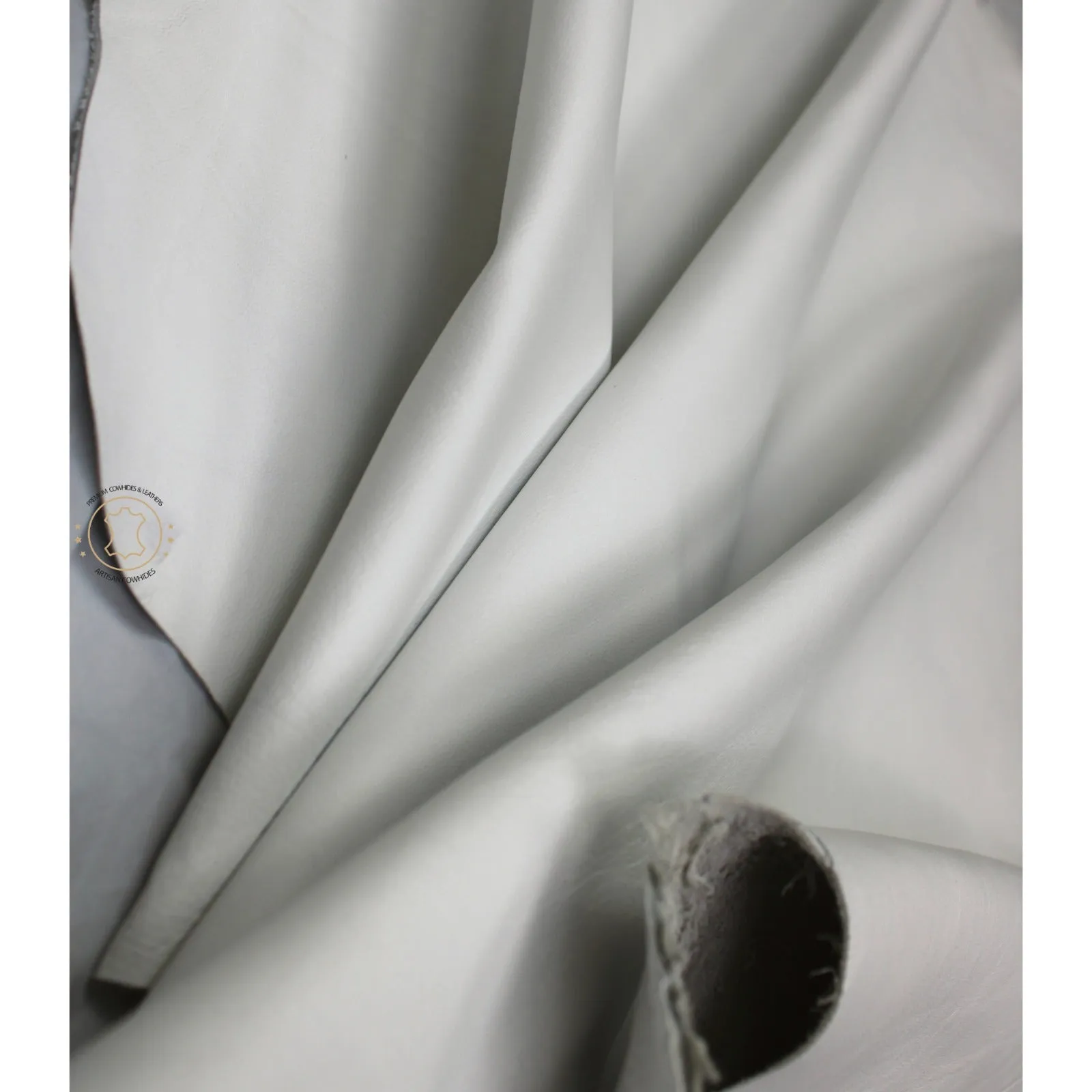 WHITE Lambskin Leather - Garment Leather Thickness: 0.8 -1.0 mm/ 2 - 2.5oz / Size 7 - 10 SqFt